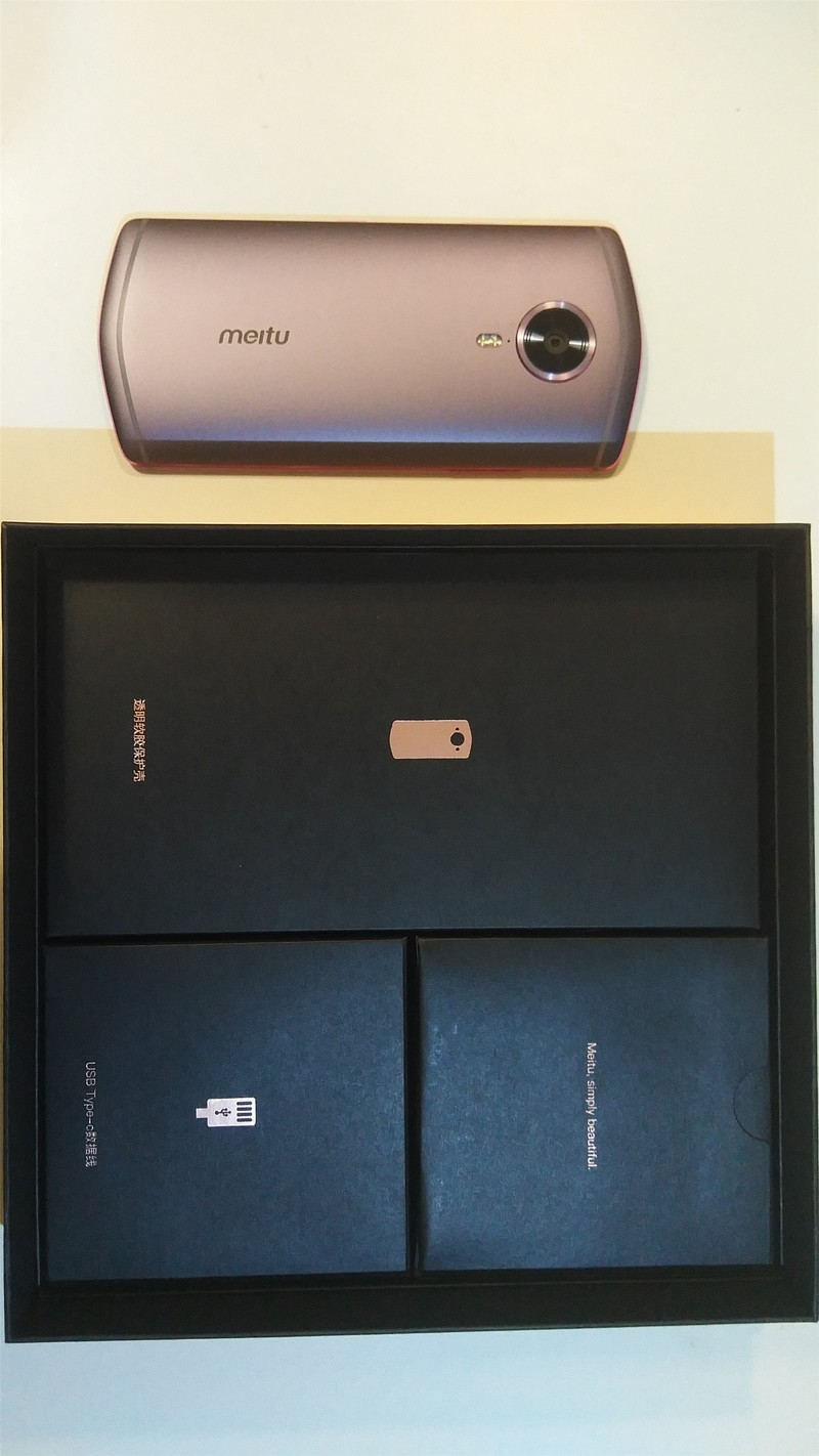 【电影级虚化，夜间自拍更好看】我能说什么，我也很绝望！