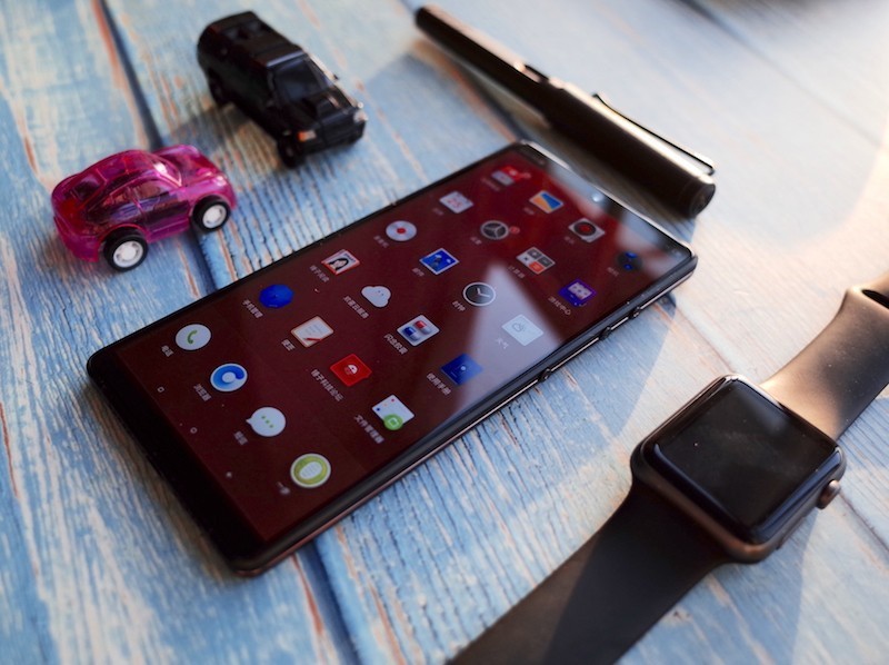 13图 坚果R1的日常，一个不小心就走出了文艺范儿