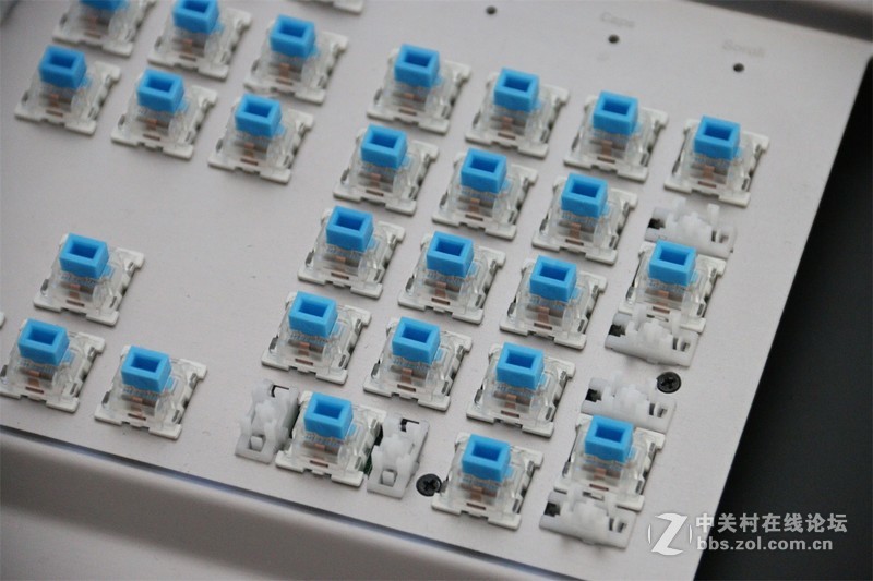 来互相伤害吧，PCB防水机械键盘一试究竟