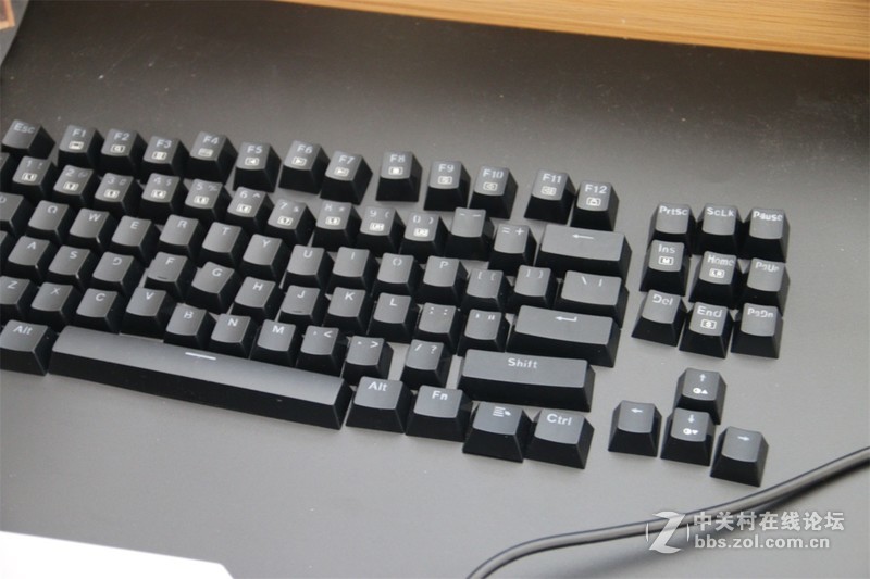 来互相伤害吧，PCB防水机械键盘一试究竟