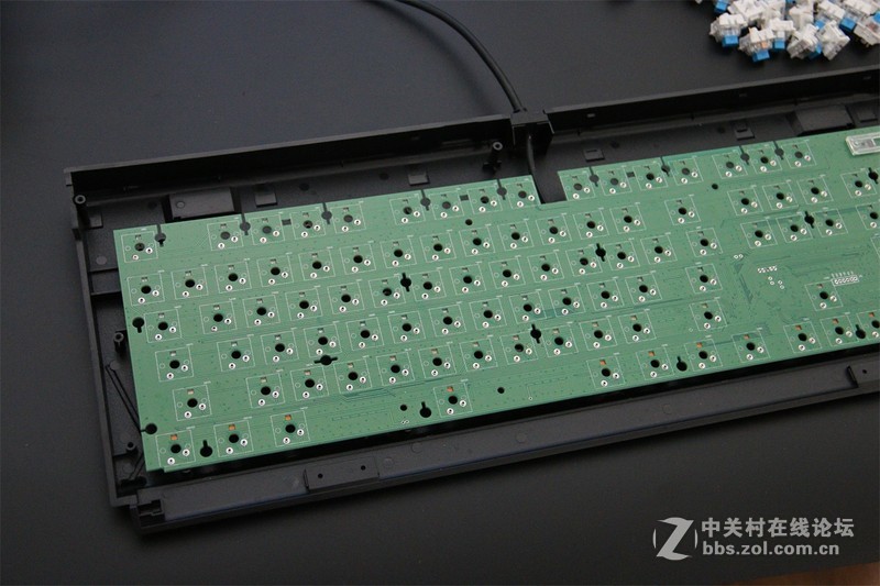 来互相伤害吧，PCB防水机械键盘一试究竟