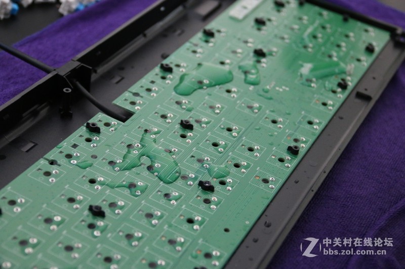 来互相伤害吧，PCB防水机械键盘一试究竟
