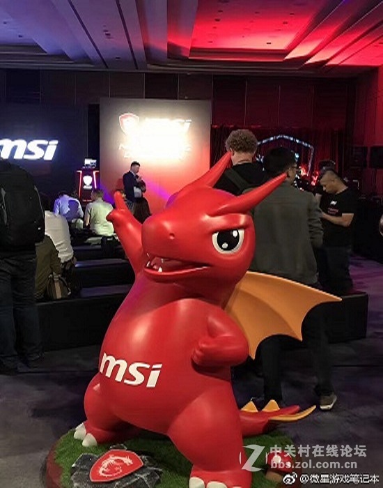 微星全球新品发布会，众多新品同台亮相