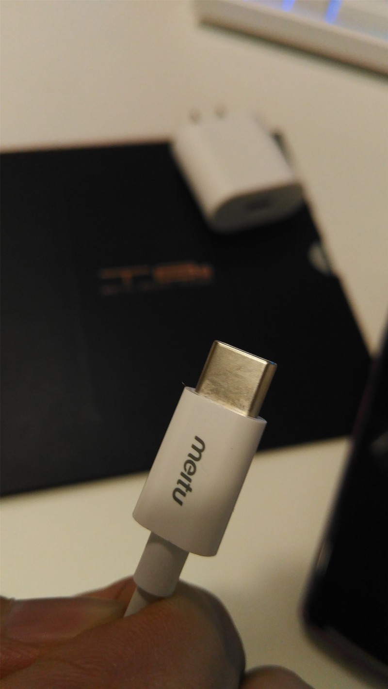 【电影级虚化，夜间自拍更好看】我能说什么，我也很绝望！