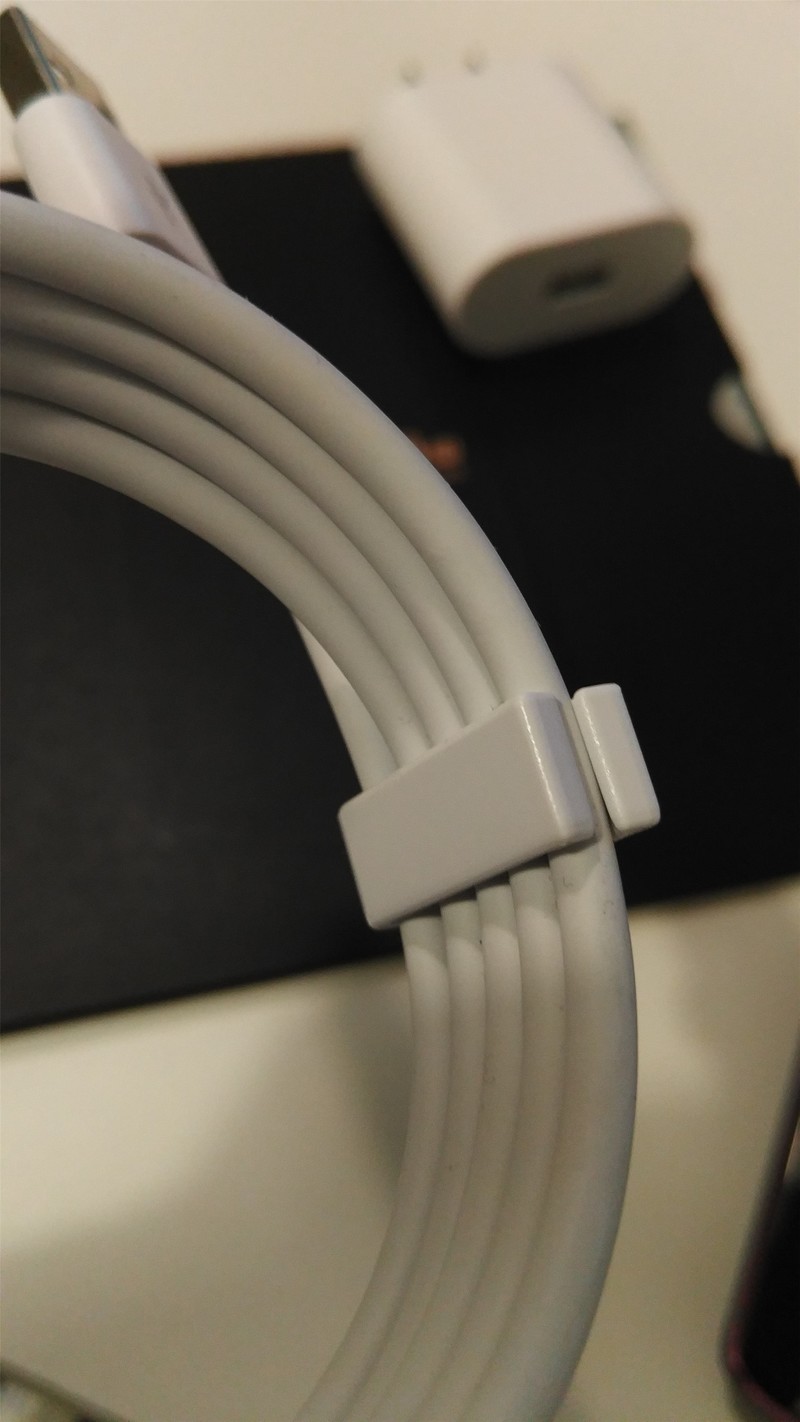 【电影级虚化，夜间自拍更好看】我能说什么，我也很绝望！