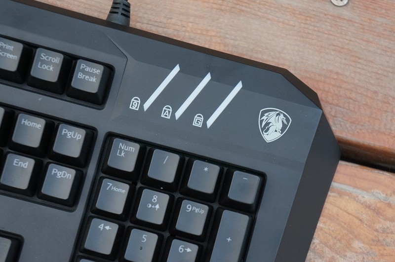 土豪专用！价值1K2伊赛斯龙盾机械键盘入手