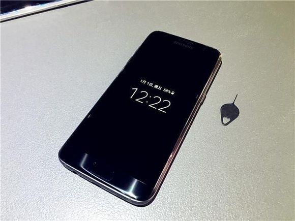 星空体育平台Galaxy S7 Edge惊爆价 开箱体验 告诉你是否浪得虚名