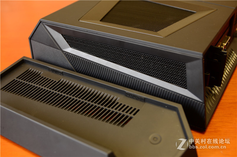 9000元电竞游戏主机，微星海皇戟3开箱简评