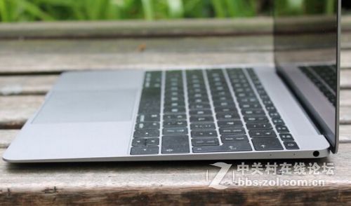 #每日讨论#苹果要砍掉MacBook Air是否明智？