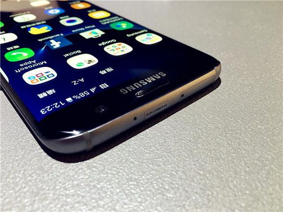 星空体育平台Galaxy S7 Edge惊爆价 开箱体验 告诉你是否浪得虚名