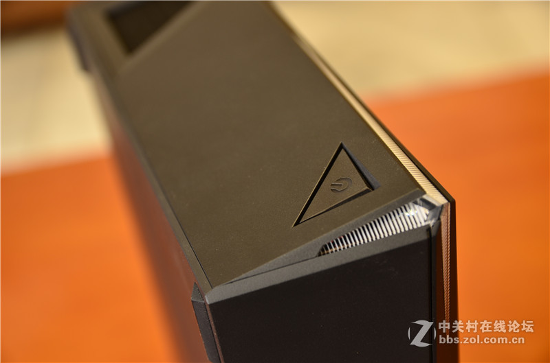 9000元电竞游戏主机，微星海皇戟3开箱简评