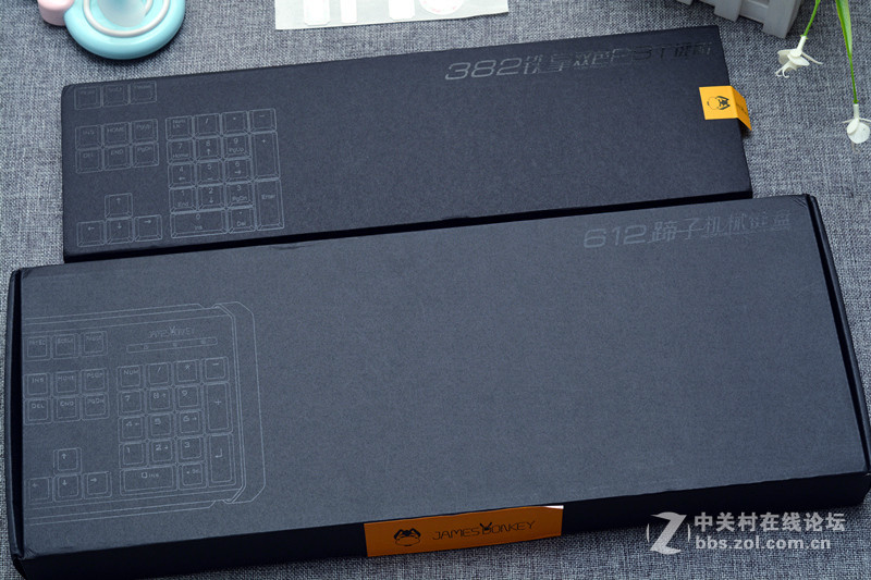 给驴蹄子换了个“铁掌”，贱驴382铁掌PBT键帽开箱体验