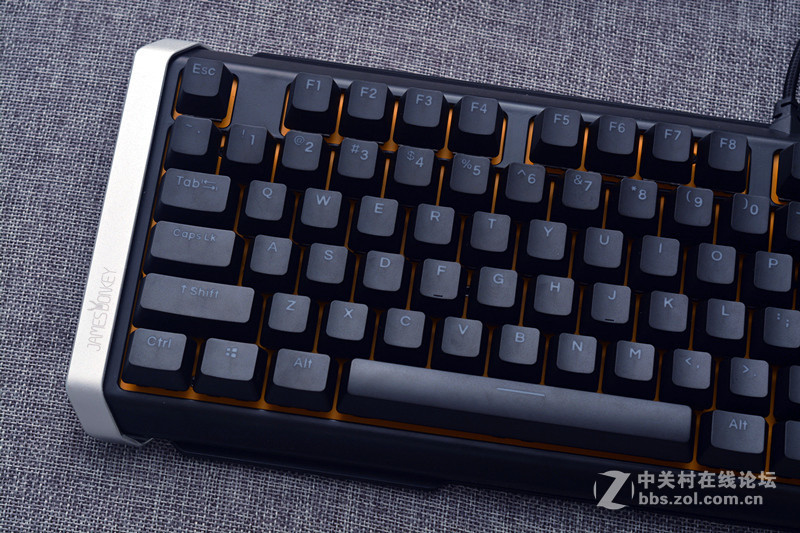 给驴蹄子换了个“铁掌”，贱驴382铁掌PBT键帽开箱体验