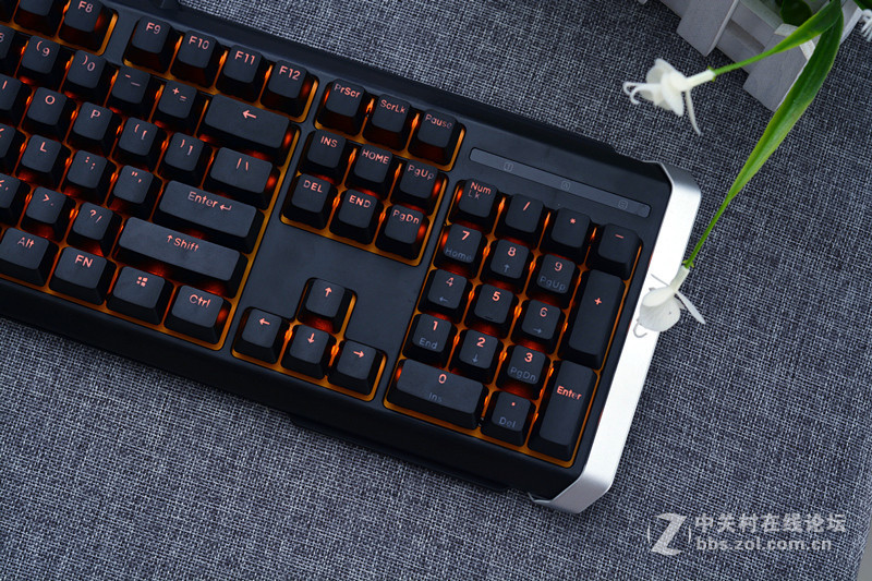 给驴蹄子换了个“铁掌”，贱驴382铁掌PBT键帽开箱体验