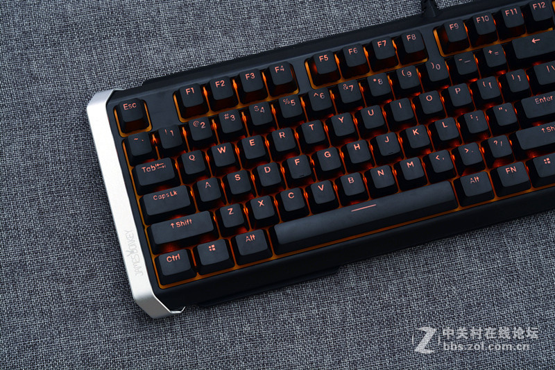 给驴蹄子换了个“铁掌”，贱驴382铁掌PBT键帽开箱体验