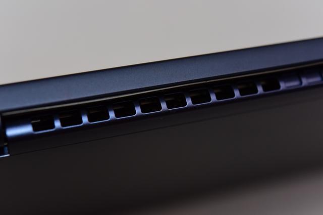 #笔记本# 办公全能选手—华硕灵耀U 2代笔记本入手记