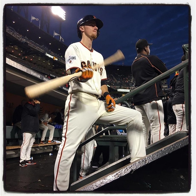 运动之美：iPhone 6s Plus 拍摄的棒球比赛