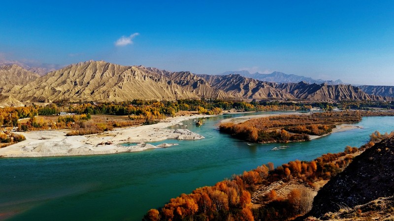 手机看世界~秋色连波