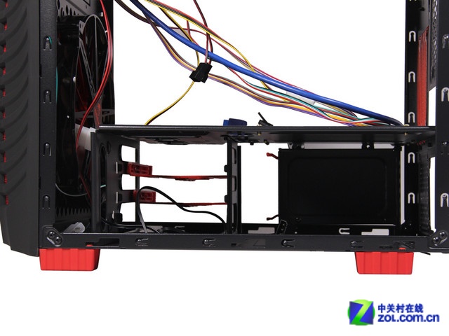 小个头大容量 游戏悍将魔族3机箱评测