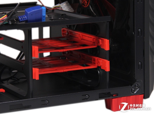 小个头大容量 游戏悍将魔族3机箱评测