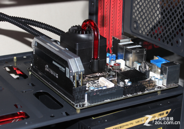 小个头大容量 游戏悍将魔族3机箱评测