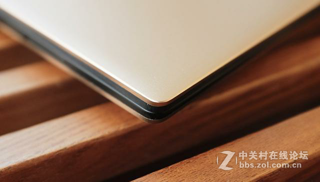 新款戴尔XPS13开箱上手 全新内核体验