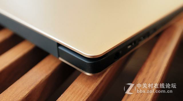 新款戴尔XPS13开箱上手 全新内核体验