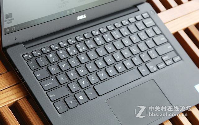 新款戴尔XPS13开箱上手 全新内核体验