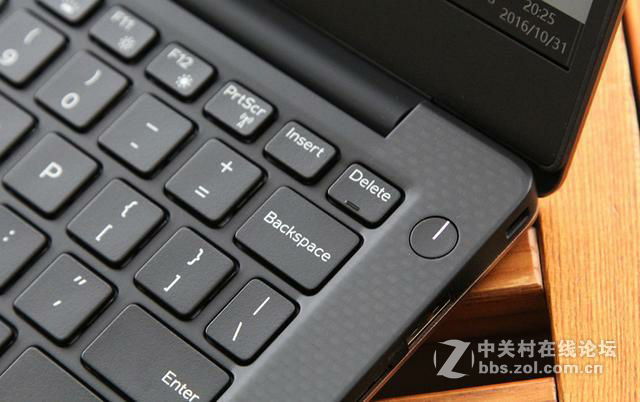 新款戴尔XPS13开箱上手 全新内核体验