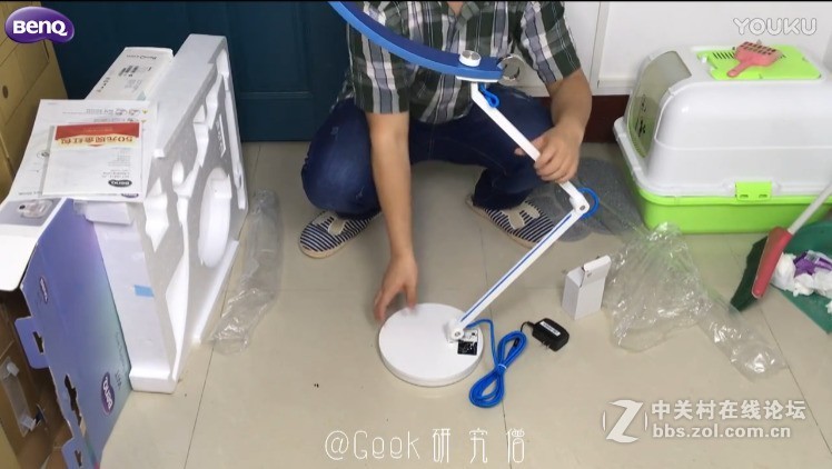 ＃你，需要一盏智慧的灯＃明基 WiT Genie LED护眼灯的产品开箱和外观展示