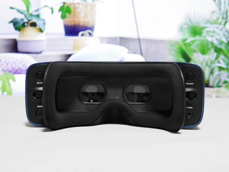 2.5K超清分辨率带来影院级震撼视听 Cinera头戴私人影院足不出户看3D大片