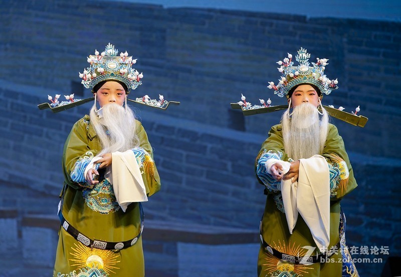 粉墨登场（一）