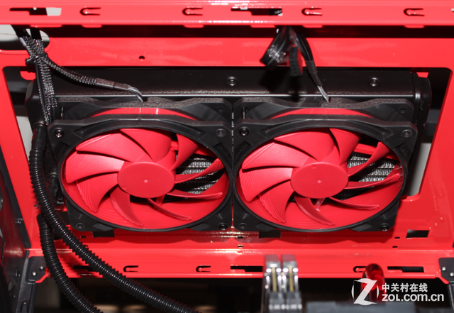 小个头大容量 游戏悍将魔族3机箱评测