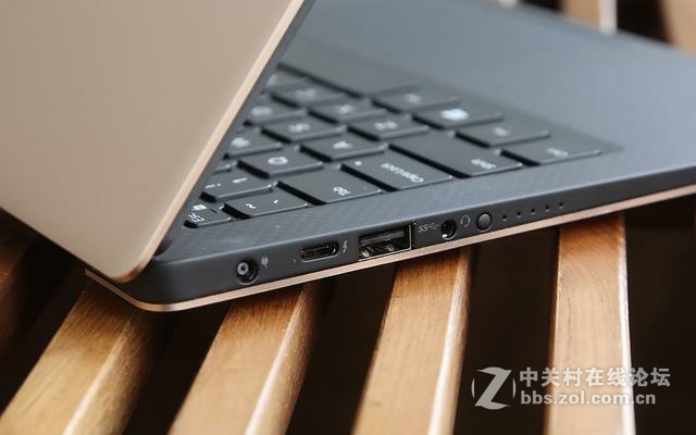新款戴尔XPS13开箱上手 全新内核体验