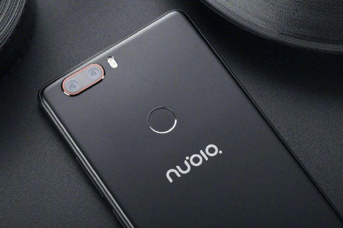 变焦双摄随手拍出好照片，努比亚Z17开箱图赏