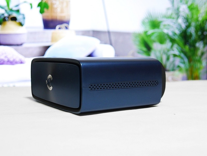 2.5K超清分辨率带来影院级震撼视听 Cinera头戴私人影院足不出户看3D大片