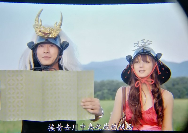 2.5K超清分辨率带来影院级震撼视听 Cinera头戴私人影院足不出户看3D大片