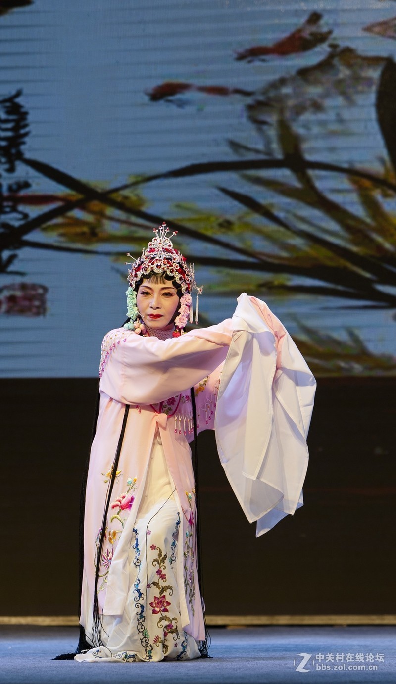 粉墨登场（一）