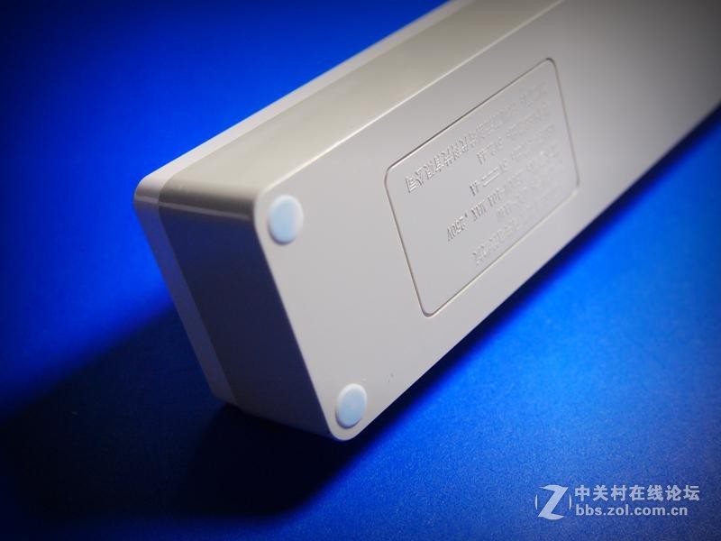 奥睿科智能USB插线板【明星小U——再也不愁】