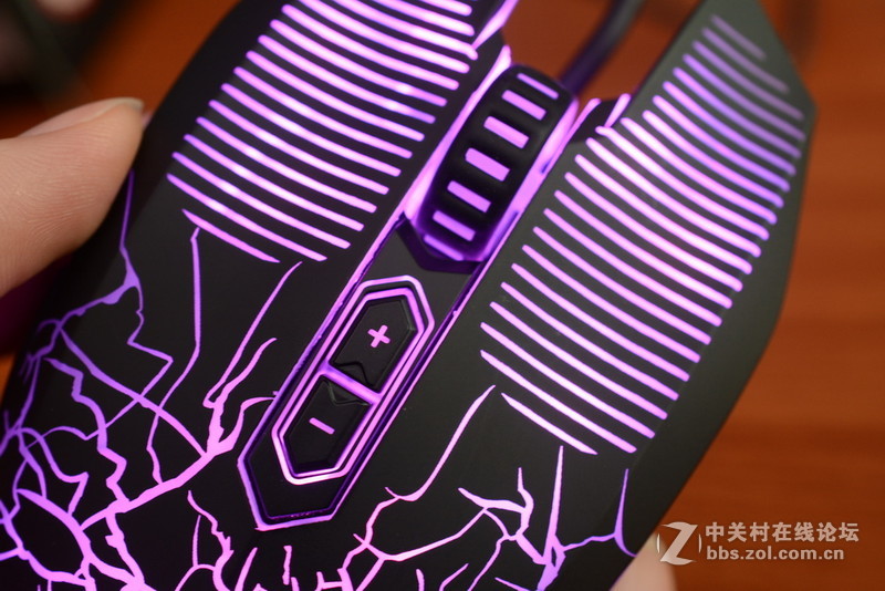 整体提升不小，牧马人三代EM915开箱简评