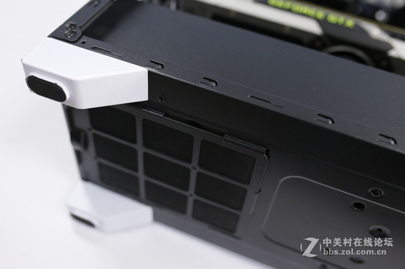 机箱中的超级英雄，先马卡萨丁MOD量产版