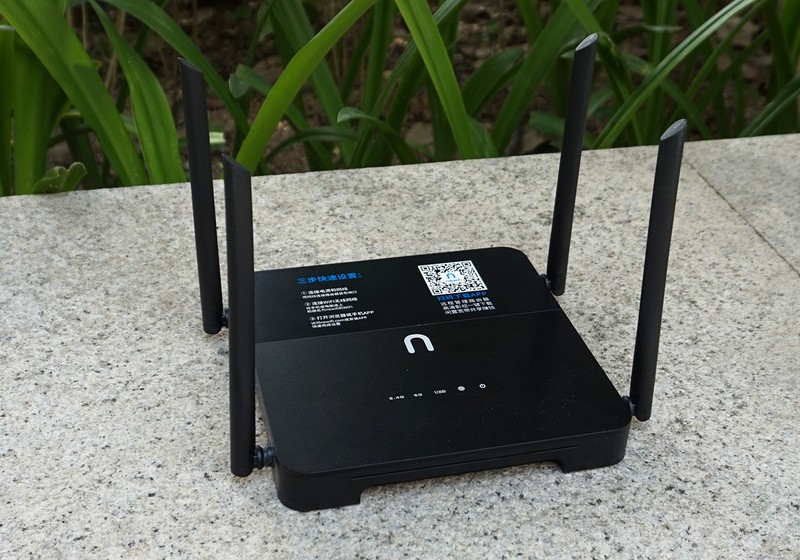 打造自己的家庭私有云，newifi3智能路由器评测
