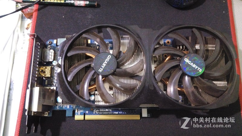 卖点显卡。给单位工人配的值班福利机上的。总用不上就直接出了