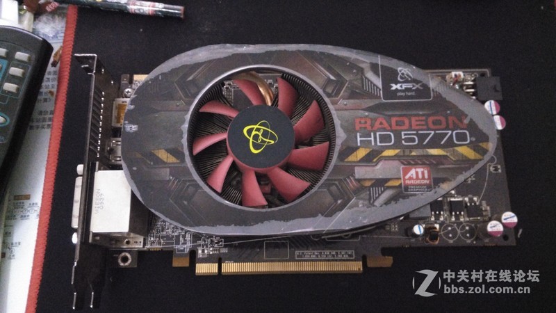 卖点显卡。给单位工人配的值班福利机上的。总用不上就直接出了