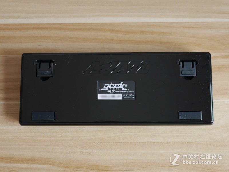 黑爵（Ajazz）极客AK33 RGB版黑轴背光机械键盘开箱体验【附背光模式视频】