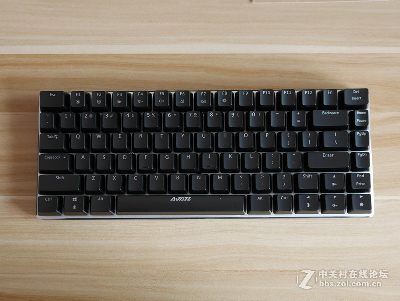 黑爵（Ajazz）极客AK33 RGB版黑轴背光机械键盘开箱体验【附背光模式视频】