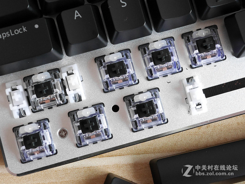 黑爵（Ajazz）极客AK33 RGB版黑轴背光机械键盘开箱体验【附背光模式视频】