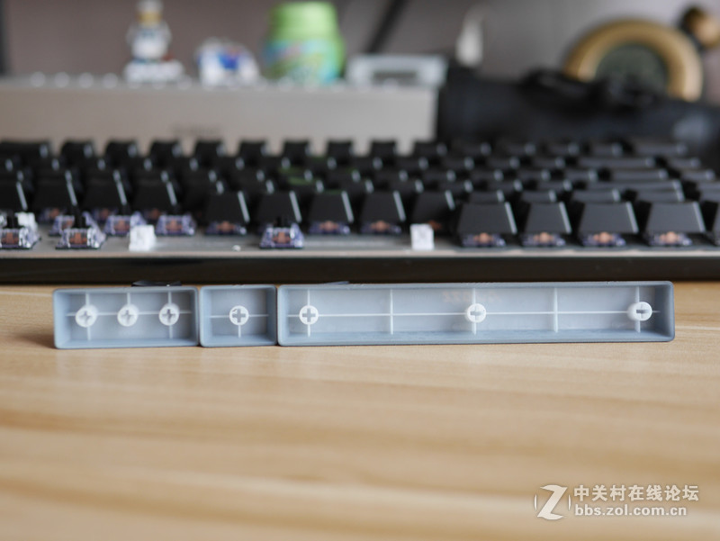 黑爵（Ajazz）极客AK33 RGB版黑轴背光机械键盘开箱体验【附背光模式视频】