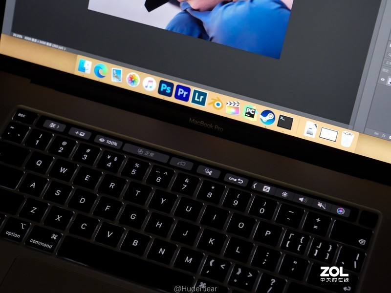 创作工具：DELL XPS17-9700, MacBook Pro 16体验对比