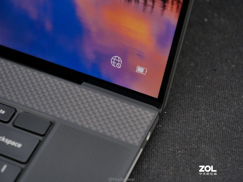 创作工具：DELL XPS17-9700, MacBook Pro 16体验对比